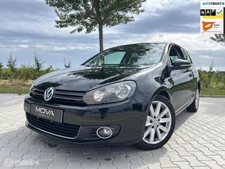 Volkswagen Golf VI