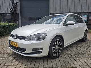 Volkswagen Golf VII