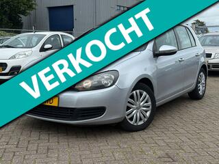 Volkswagen Golf VI