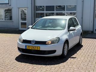 Volkswagen Golf VII