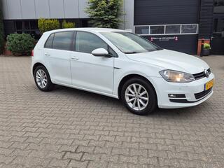 Volkswagen Golf VII