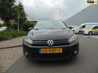 Volkswagen Golf VI