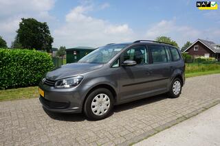 Volkswagen Touran (2010 - 2015)
