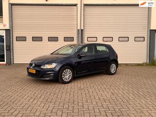 Volkswagen Golf VII