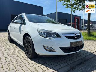 Opel Astra Sports Tourer (2010 - 2016)