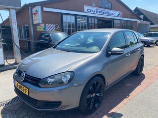 Volkswagen Golf VI