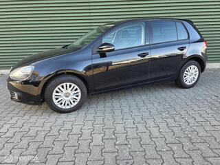 Volkswagen Golf VI