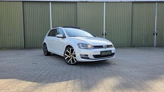 Volkswagen Golf VII