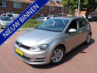 Volkswagen Golf VII