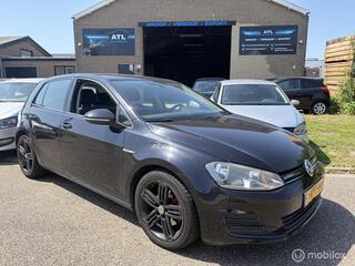 Volkswagen Golf VII
