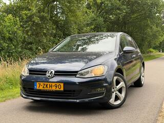 Volkswagen Golf VII