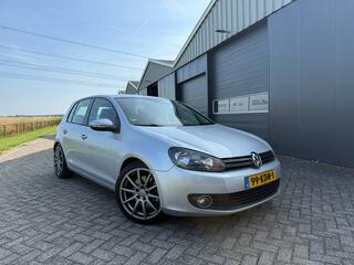 Volkswagen Golf VI