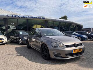 Volkswagen Golf VII