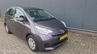 Toyota Verso-S