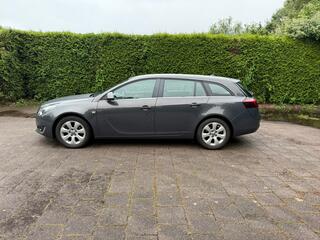 Opel Insignia Sports Tourer (2008 - 2017)