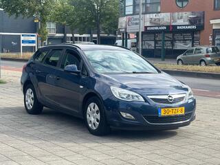 Opel Astra Sports Tourer (2010 - 2016)