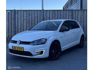 Volkswagen Golf VII