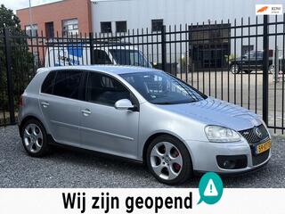 Volkswagen Golf V