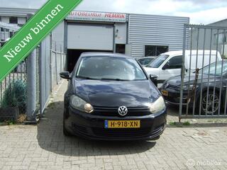 Volkswagen Golf VI