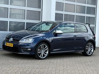 Volkswagen Golf VII
