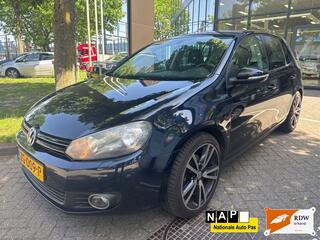 Volkswagen Golf VI