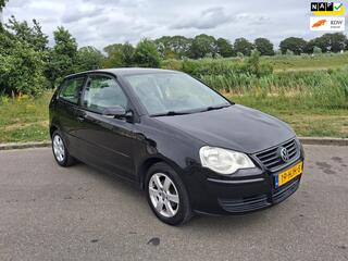 Volkswagen Polo (2002 - 2009)