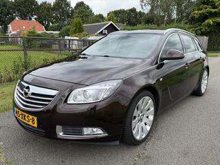 Opel Insignia Sports Tourer (2008 - 2017)