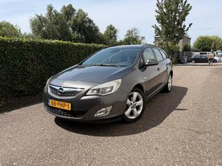 Opel Astra Sports Tourer (2010 - 2016)