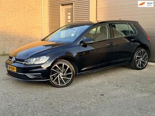 Volkswagen Golf VII