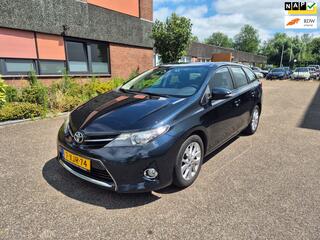 Toyota Auris Touring Sports