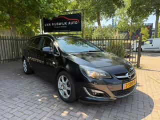 Opel Astra Sports Tourer (2010 - 2016)