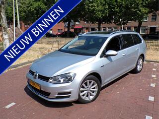 Volkswagen Golf VII