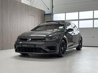Volkswagen Golf VII