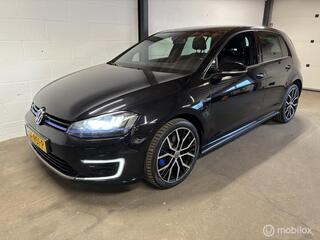 Volkswagen Golf VII