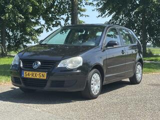 Volkswagen Polo (2002 - 2009)