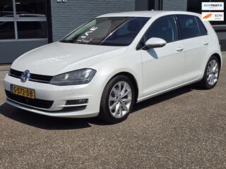 Volkswagen Golf VII
