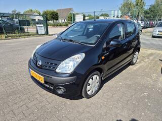 Nissan Pixo