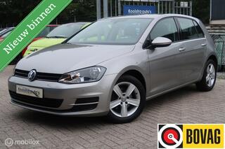 Volkswagen Golf VII