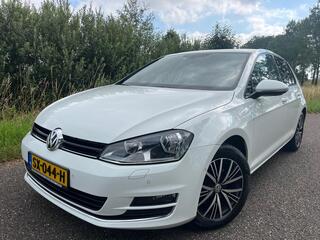 Volkswagen Golf VII