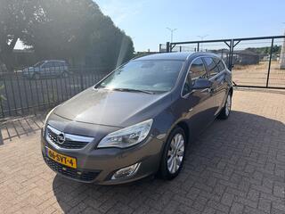 Opel Astra Sports Tourer (2010 - 2016)