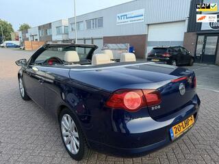 Volkswagen Eos