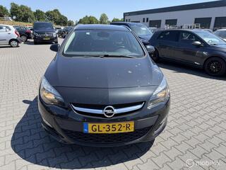 Opel Astra Sports Tourer (2010 - 2016)