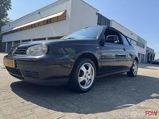 Volkswagen Golf VI Cabrio