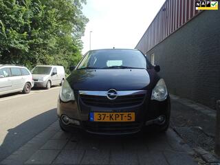 Opel Agila