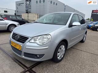 Volkswagen Polo (2002 - 2009)
