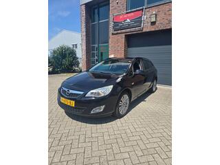 Opel Astra Sports Tourer (2010 - 2016)
