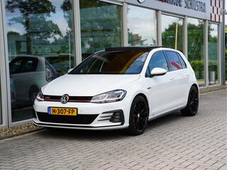 Volkswagen Golf VII