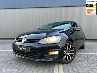 Volkswagen Golf VII