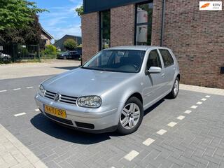 Volkswagen Golf IV