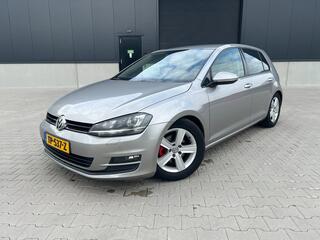 Volkswagen Golf VII